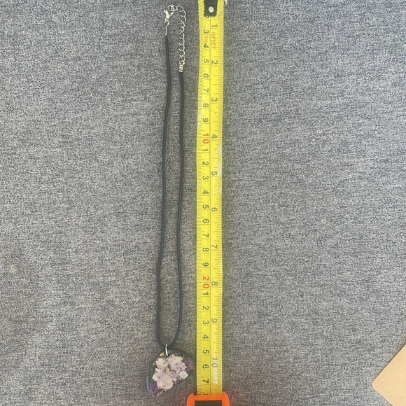 #107 Pressed Flower Necklace Medium Charm - Picture 5 of 8